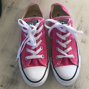 Women's low-top Converse